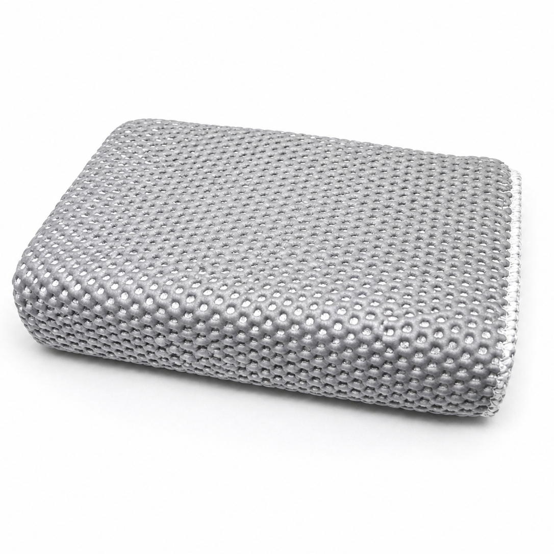 Detail Foundry ClayGlide Sponge with silver honeycomb clay decontamination surface, lying flat